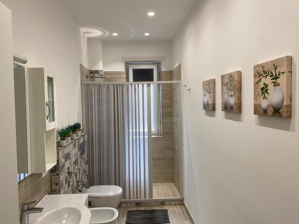 Giuffrida Apartment Rooms 卡塔尼亚 外观 照片