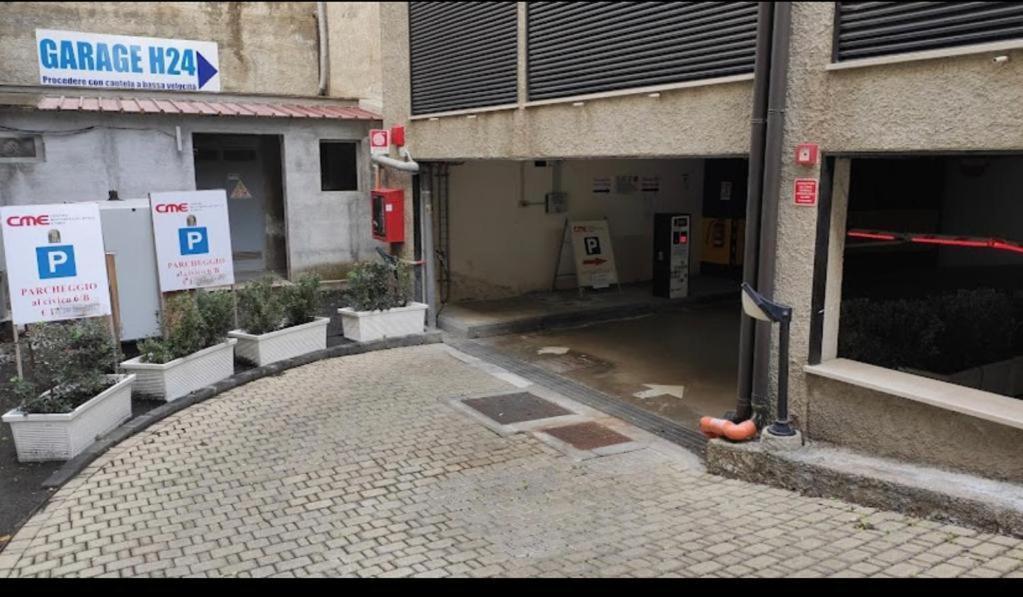 Giuffrida Apartment Rooms 卡塔尼亚 外观 照片