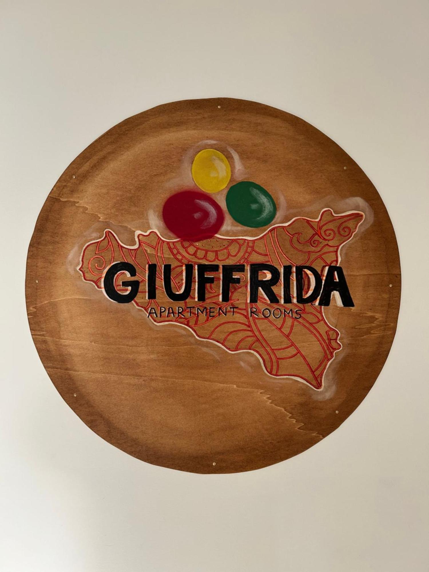 Giuffrida Apartment Rooms 卡塔尼亚 外观 照片